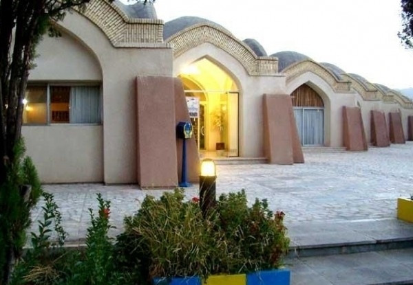 هتل جهانگردی گلپایگان ۵