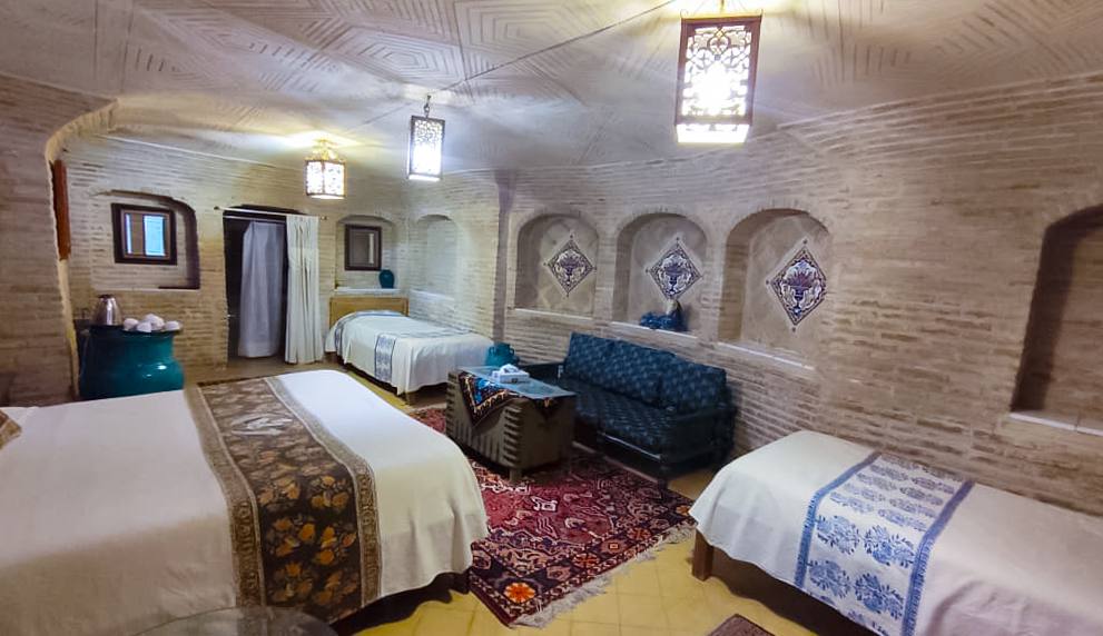 هتل سنتی بخردی ۴