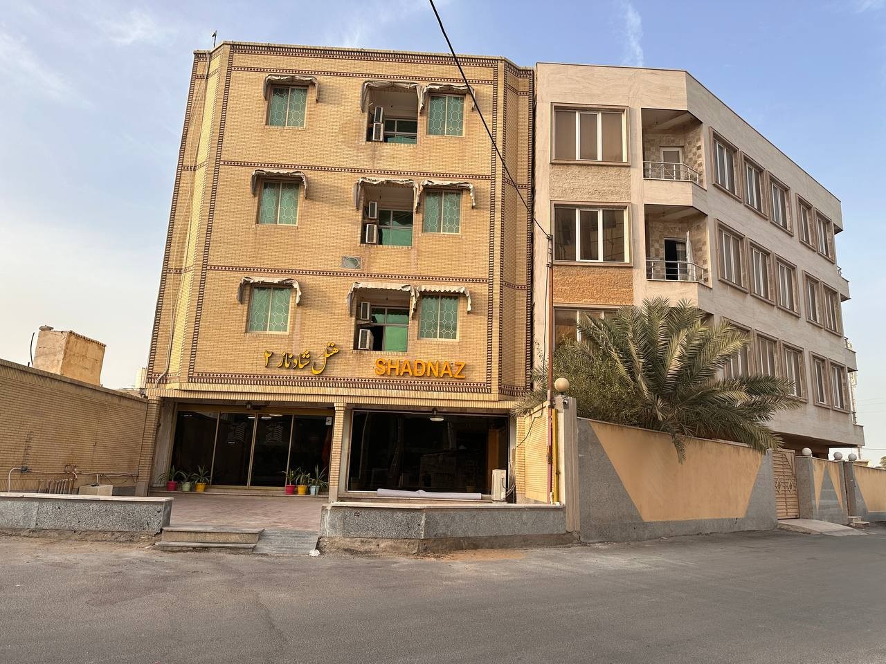 هتل آپارتمان شادناز 2 ۵