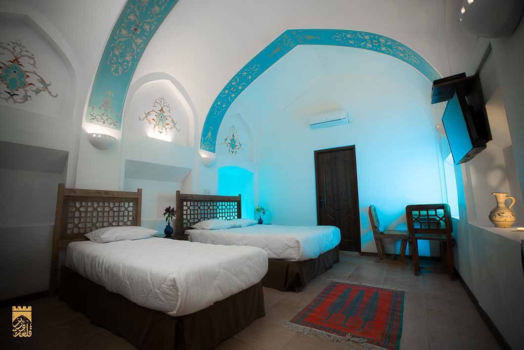 هتل آپارتمان شایان ۳