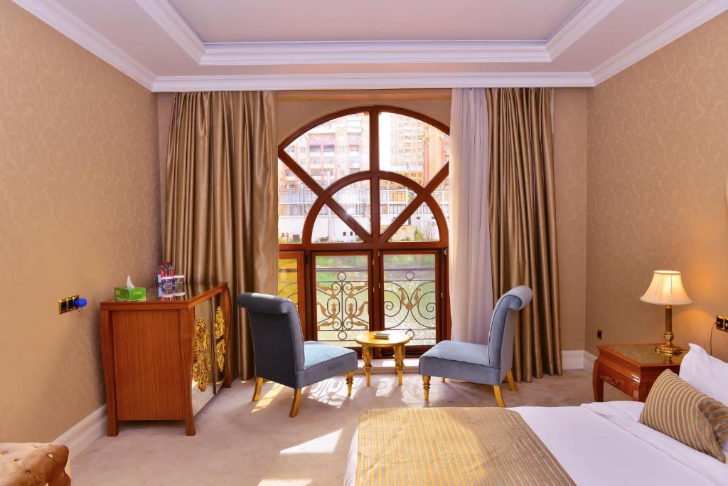 Lake Palace (6).jpg
