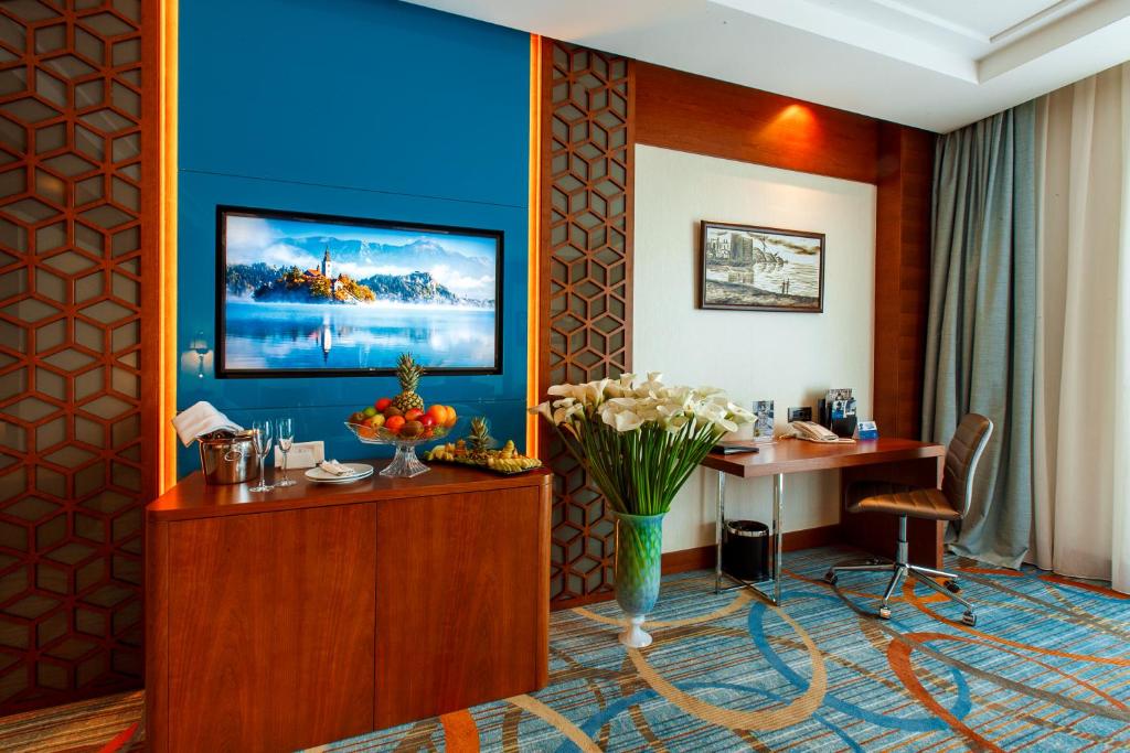 هتل Marriott Boulevard ۴