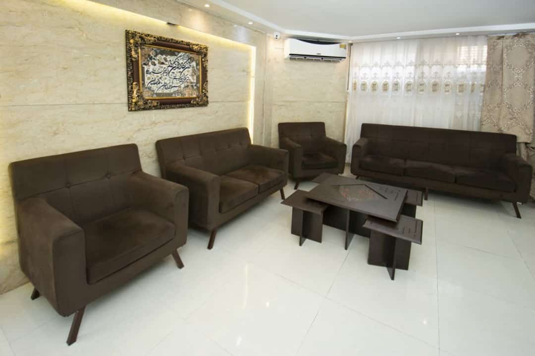مرواريد الشرق — 4