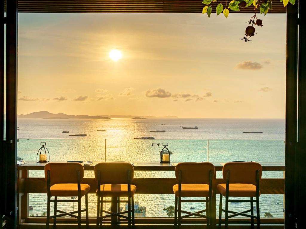 Mytt Beach (2).jpg