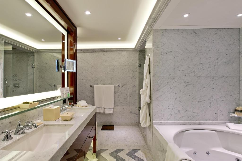 Divan Taksim Hotel (5).jpg