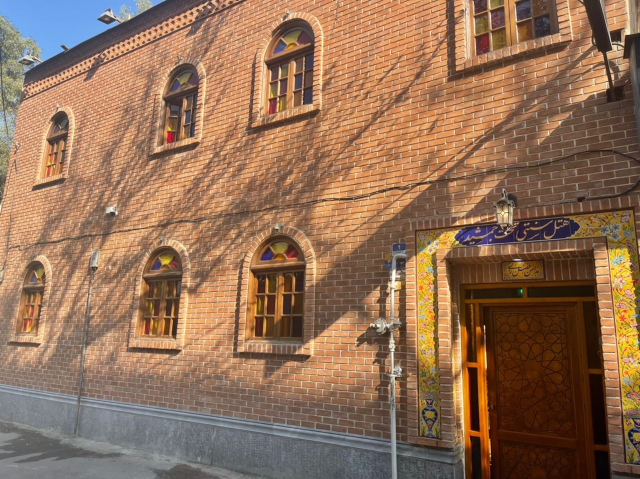 Tehran-Takhtejamshid-2.jpeg