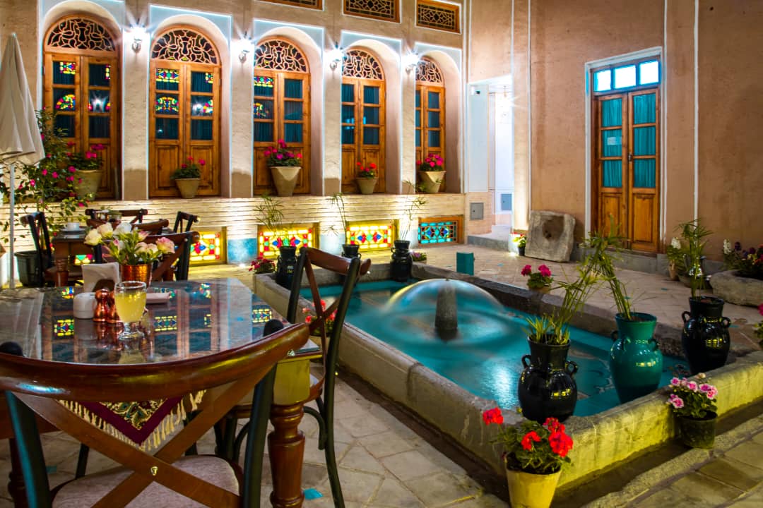 عمارت طاووسیه