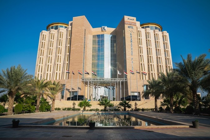 قصر الخورنق — 4