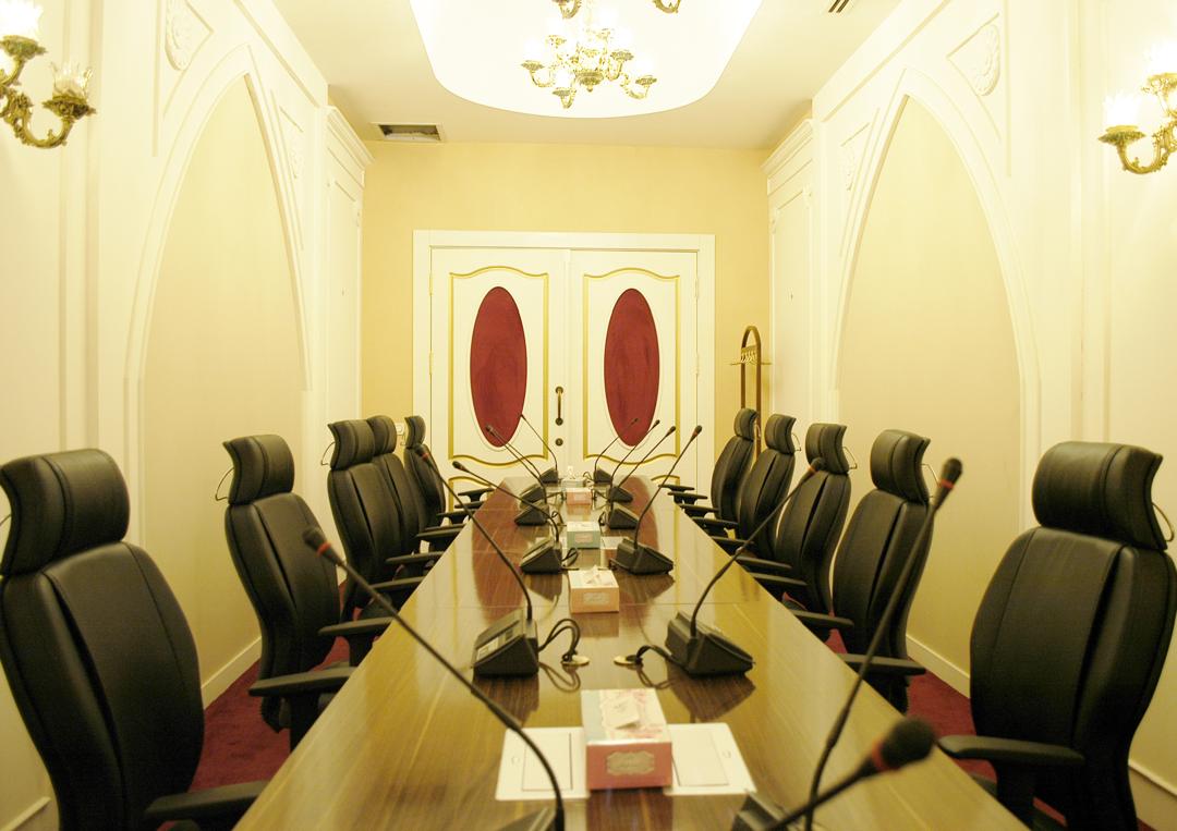 الإمبراطور — 2
