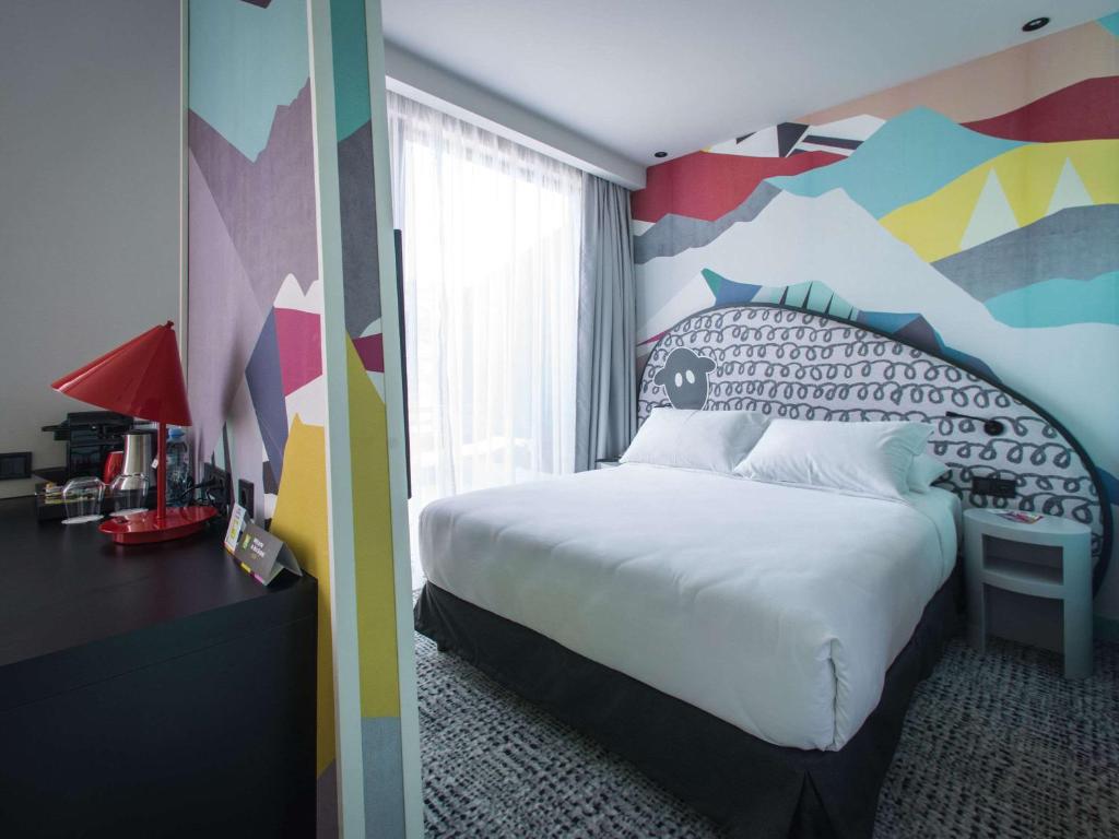 ایبیس استایلز تفلیس سنتر (Ibis Styles Tbilisi Center)