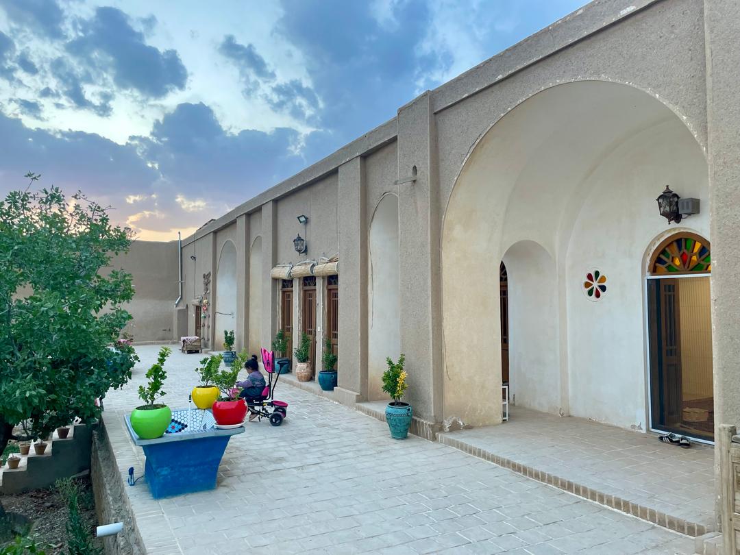 عمارة طاهري