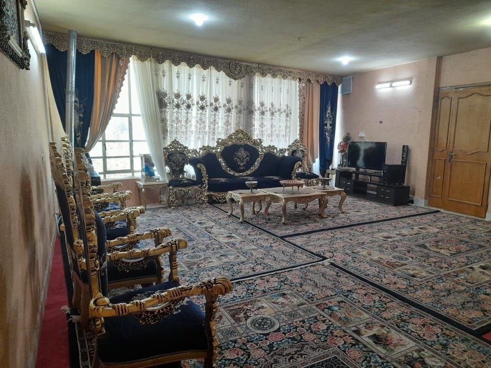 Aligoodarz-TakhteJamshid-2.jpg